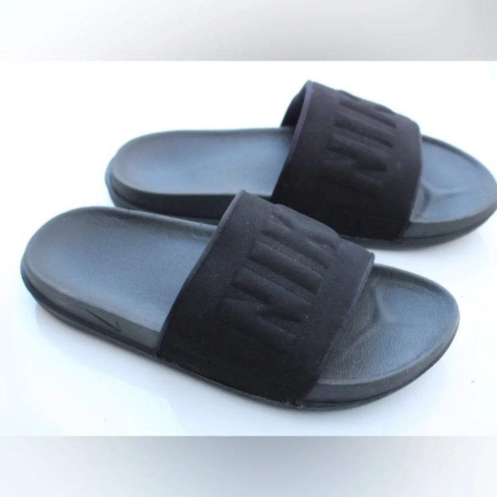 Nike Women's Offcourt Slides